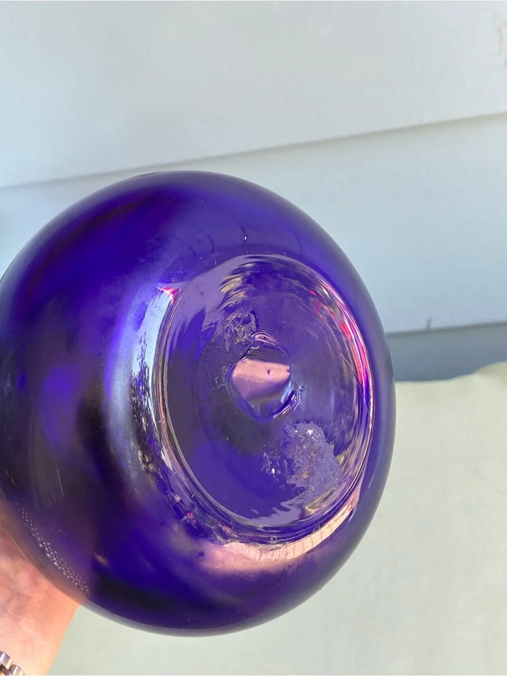 Vintage Cobalt Blue Hand Blown Glass Vase - 10" Double Handle - Picture 4 of 6